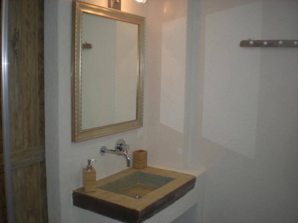 Manolis' House Aparthotel Skiáthos Eksteriør bilde